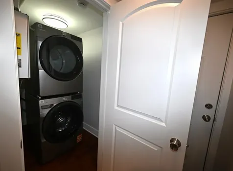 1630 West Thorndale Avenue Chicago IL 60660