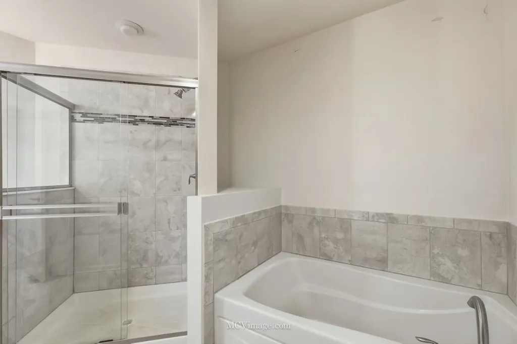 2967 Madison Drive Naperville IL 60564