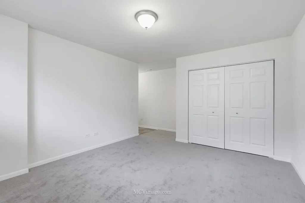 2967 Madison Drive Naperville IL 60564