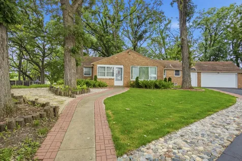 37W961 Bowes Road Elgin IL 60124