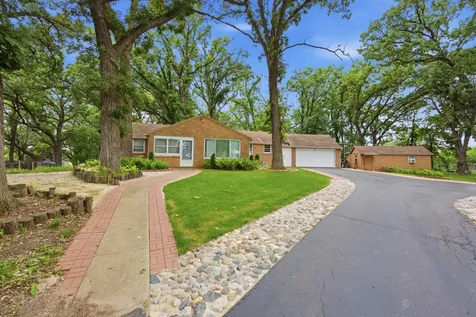 37W961 Bowes Road Elgin IL 60124