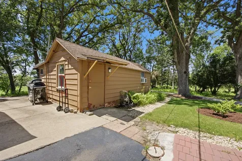 37W961 Bowes Road Elgin IL 60124