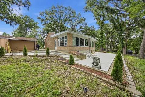 37W961 Bowes Road Elgin IL 60124