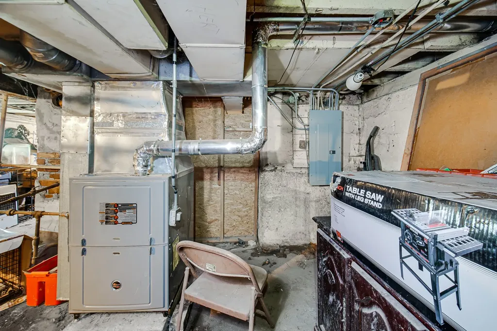 8917 South Hermitage Avenue Chicago IL 60620
