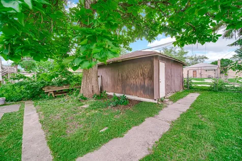 8917 South Hermitage Avenue Chicago IL 60620