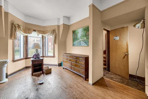 8917 South Hermitage Avenue Chicago IL 60620