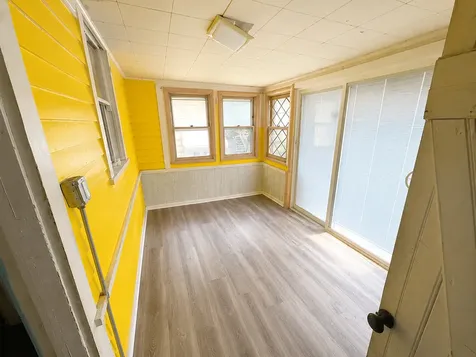 5630 West Cornelia Avenue Chicago IL 60634