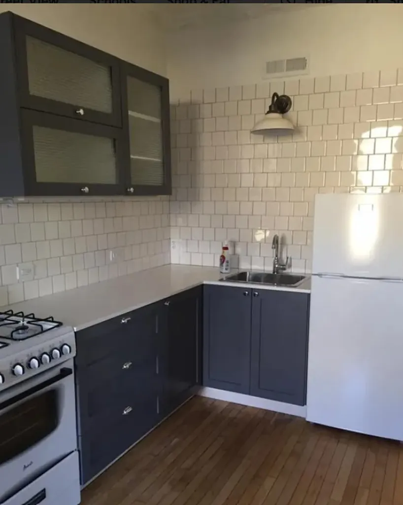 2061 North Leavitt Street Chicago IL 60647