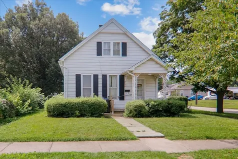 1212 West Chestnut Street Bloomington IL 61701