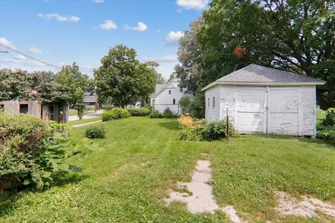 1212 West Chestnut Street Bloomington IL 61701