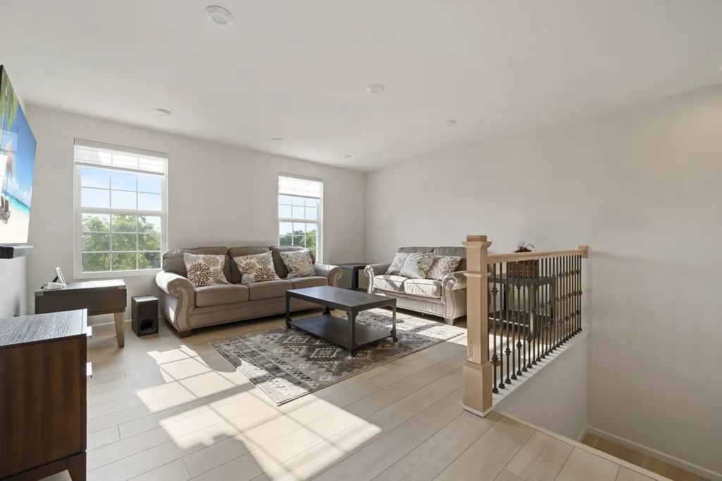12921 Timber Wood Circle Plainfield IL 60585