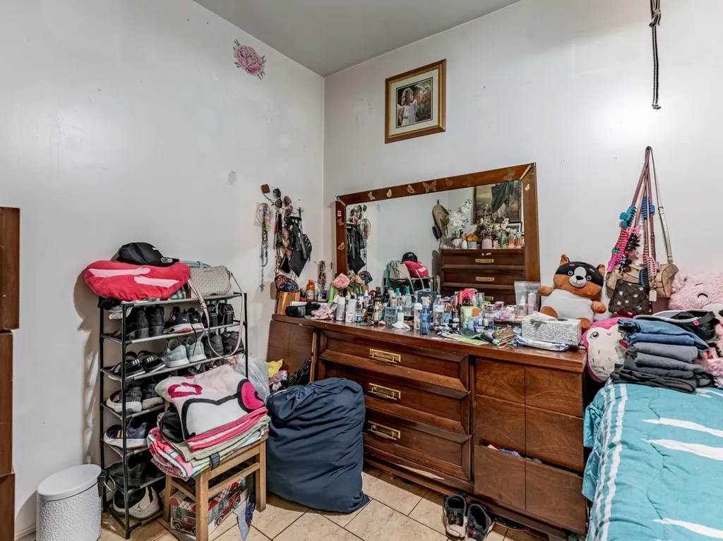 5730 South Washtenaw Avenue Chicago IL 60629