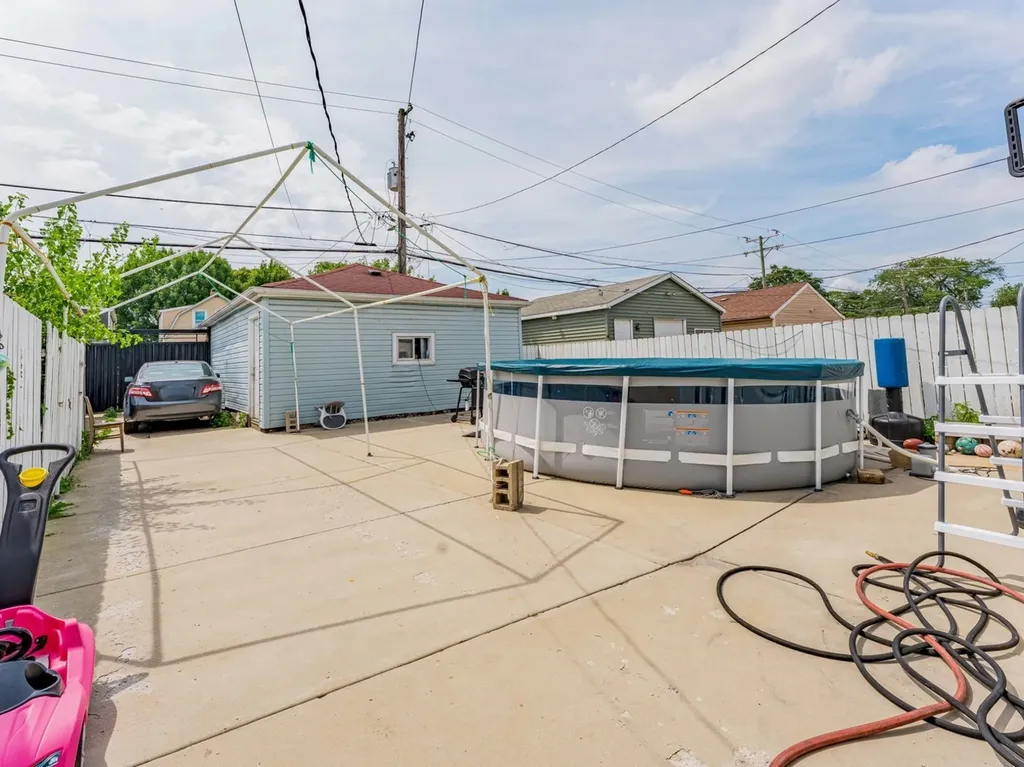 5730 South Washtenaw Avenue Chicago IL 60629