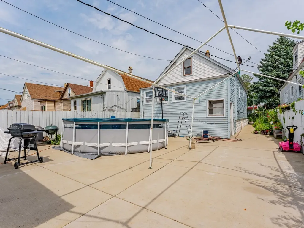 5730 South Washtenaw Avenue Chicago IL 60629