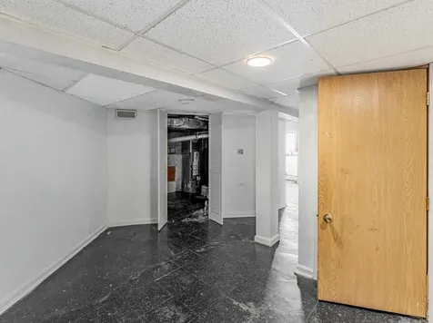 5730 South Washtenaw Avenue Chicago IL 60629