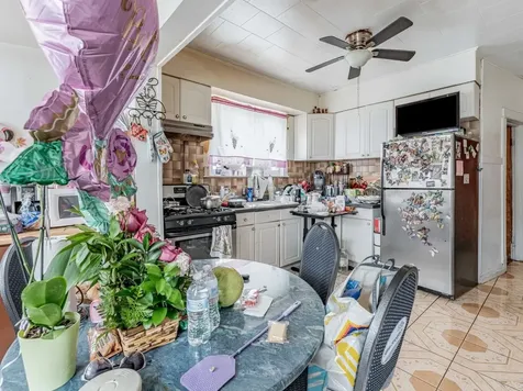5730 South Washtenaw Avenue Chicago IL 60629