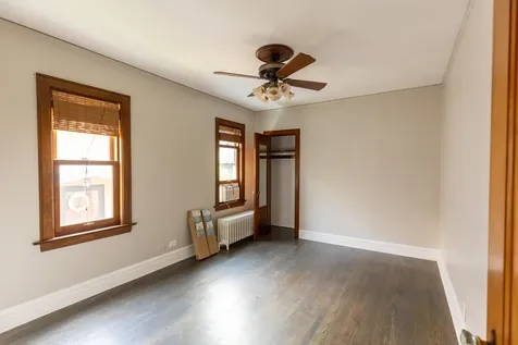 2246 Clinton Avenue Berwyn IL 60402