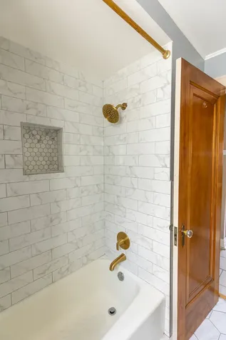 2246 Clinton Avenue Berwyn IL 60402