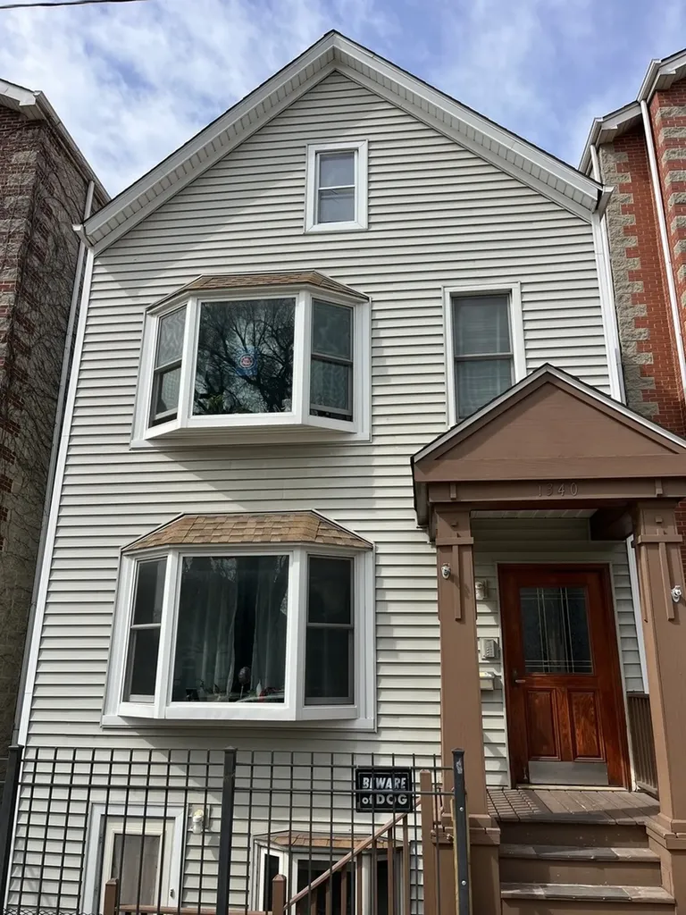 1340 North Cleaver Street Chicago IL 60642