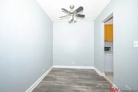 5950 North Kenmore Avenue Chicago IL 60660
