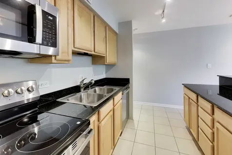 5854 North Kenmore Avenue Chicago IL 60660