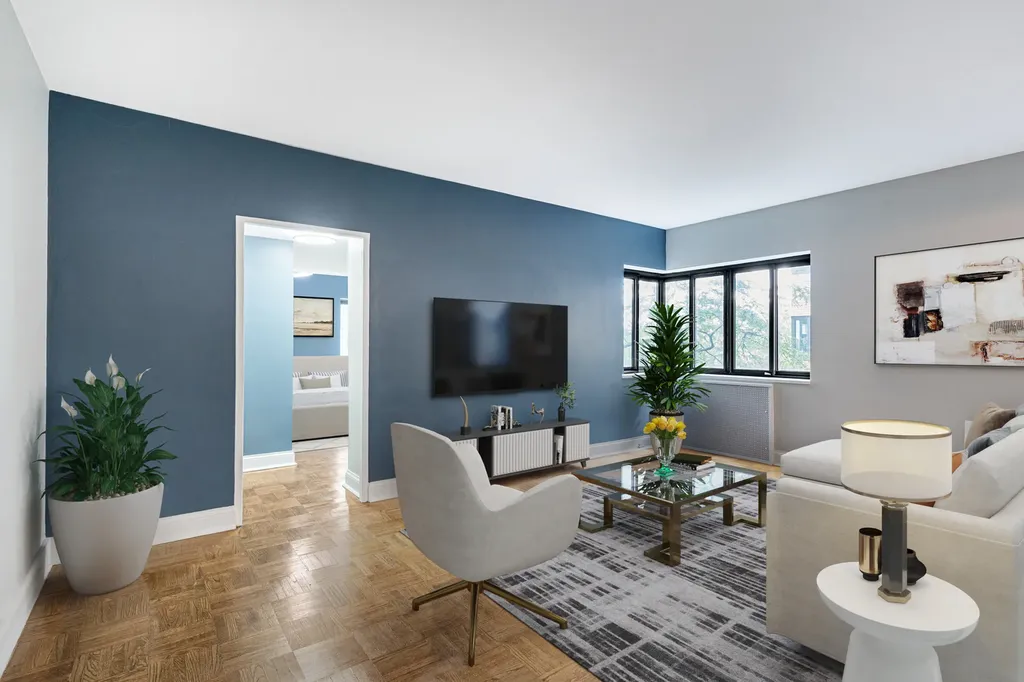 5056 North Marine Drive Chicago IL 60640
