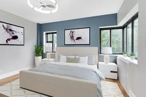5056 North Marine Drive Chicago IL 60640