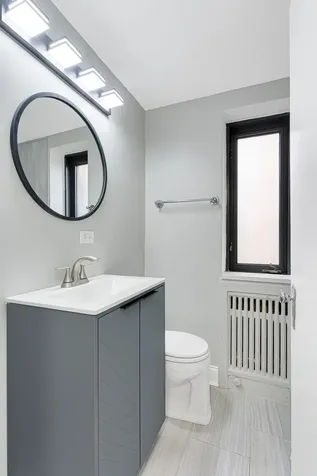 5056 North Marine Drive Chicago IL 60640