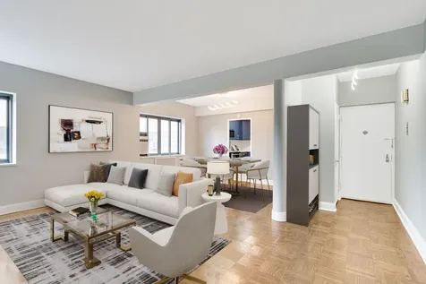 5056 North Marine Drive Chicago IL 60640