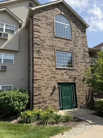 330 Cunat Boulevard Richmond IL 60071