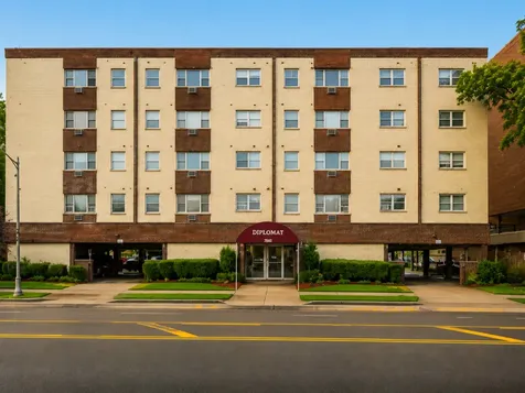 7840 West North Avenue Elmwood Park IL 60707