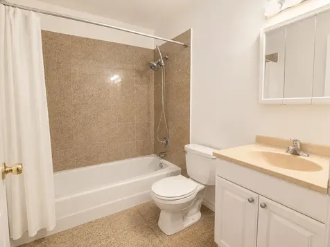 7840 West North Avenue Elmwood Park IL 60707