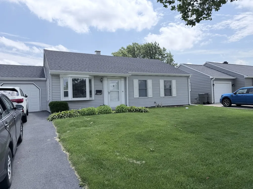 15013 Huntington Court Orland Park IL 60462