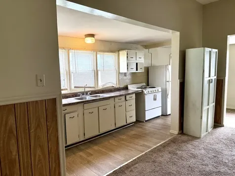 707 North Monroe Street Marion IL 62959