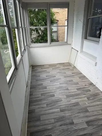 3936 West Cornelia Avenue Chicago IL 60618