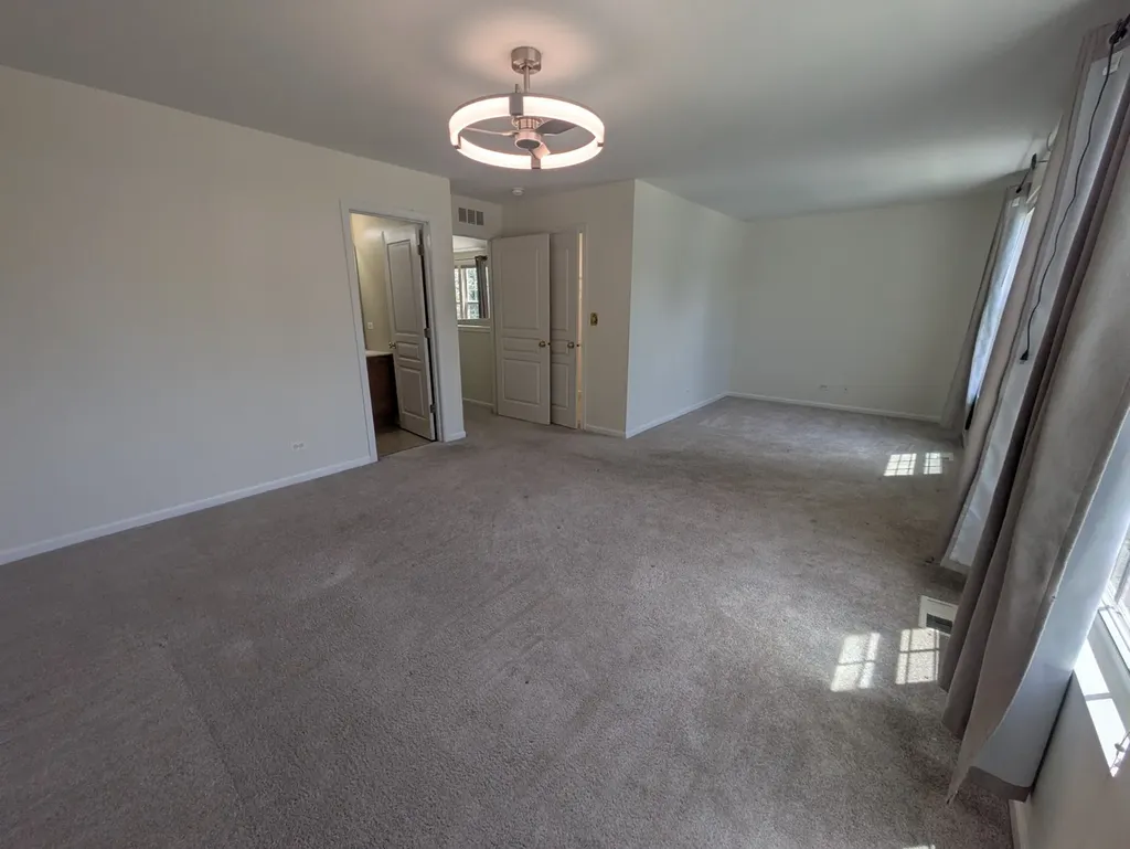 485 Conservatory Lane Aurora IL 60502