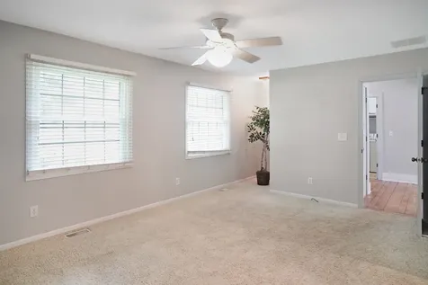 1104 South Marietta Drive Mahomet IL 61853