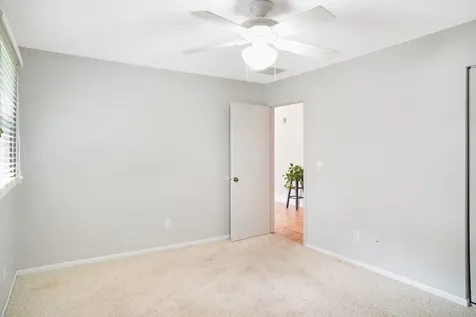 1104 South Marietta Drive Mahomet IL 61853