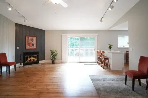 1104 South Marietta Drive Mahomet IL 61853