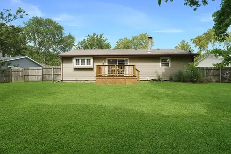 1104 South Marietta Drive Mahomet IL 61853