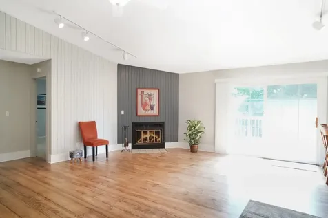 1104 South Marietta Drive Mahomet IL 61853