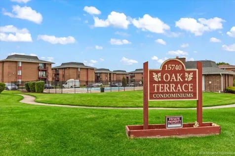 15816 Terrace Drive Oak Forest IL 60452
