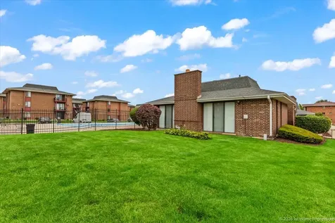 15816 Terrace Drive Oak Forest IL 60452