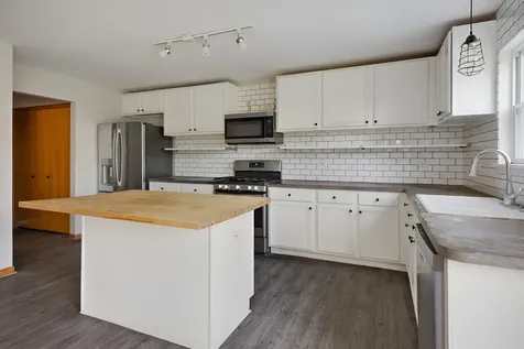 461 Winding Canyon Way Algonquin IL 60102