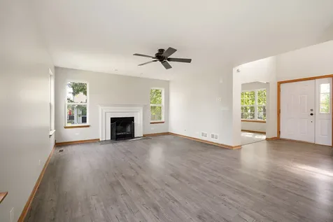 461 Winding Canyon Way Algonquin IL 60102