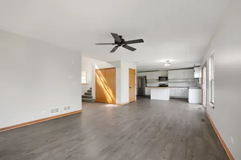461 Winding Canyon Way Algonquin IL 60102
