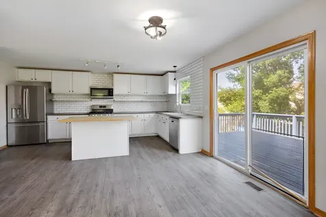 461 Winding Canyon Way Algonquin IL 60102