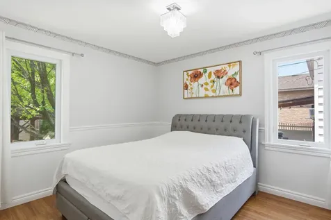 5422 South Sayre Avenue Chicago IL 60638