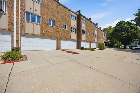 7226 Washington Street Forest Park IL 60130