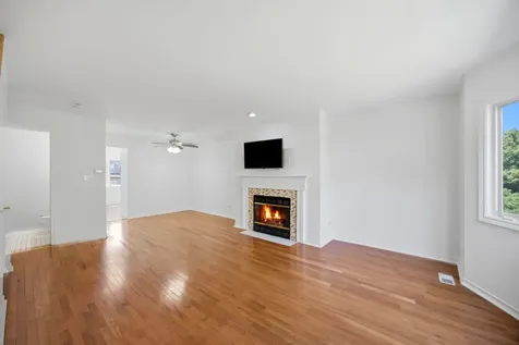 7226 Washington Street Forest Park IL 60130